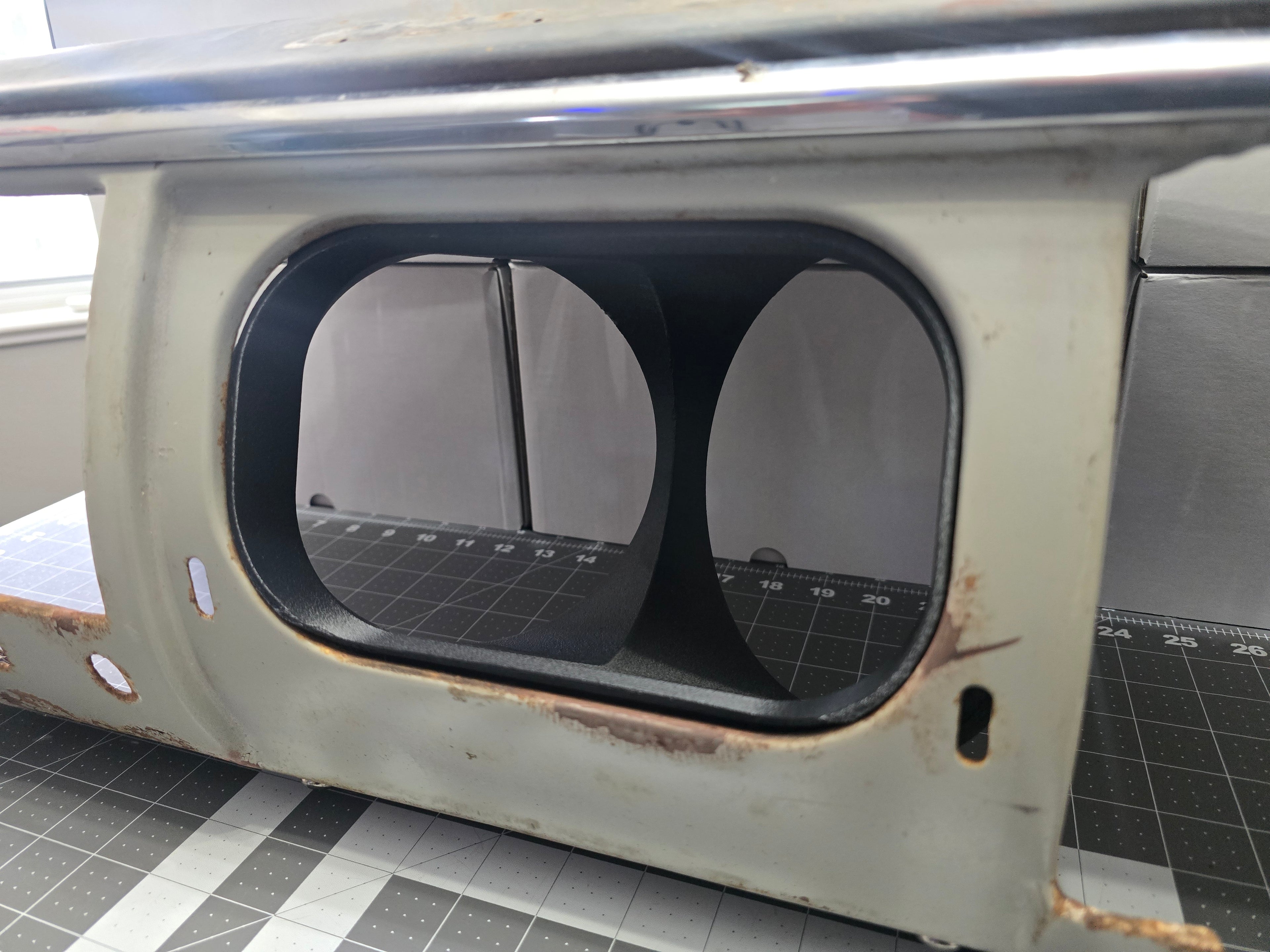 1949-1950 Dash Speaker Adapter for Dual 6.75" Speakers