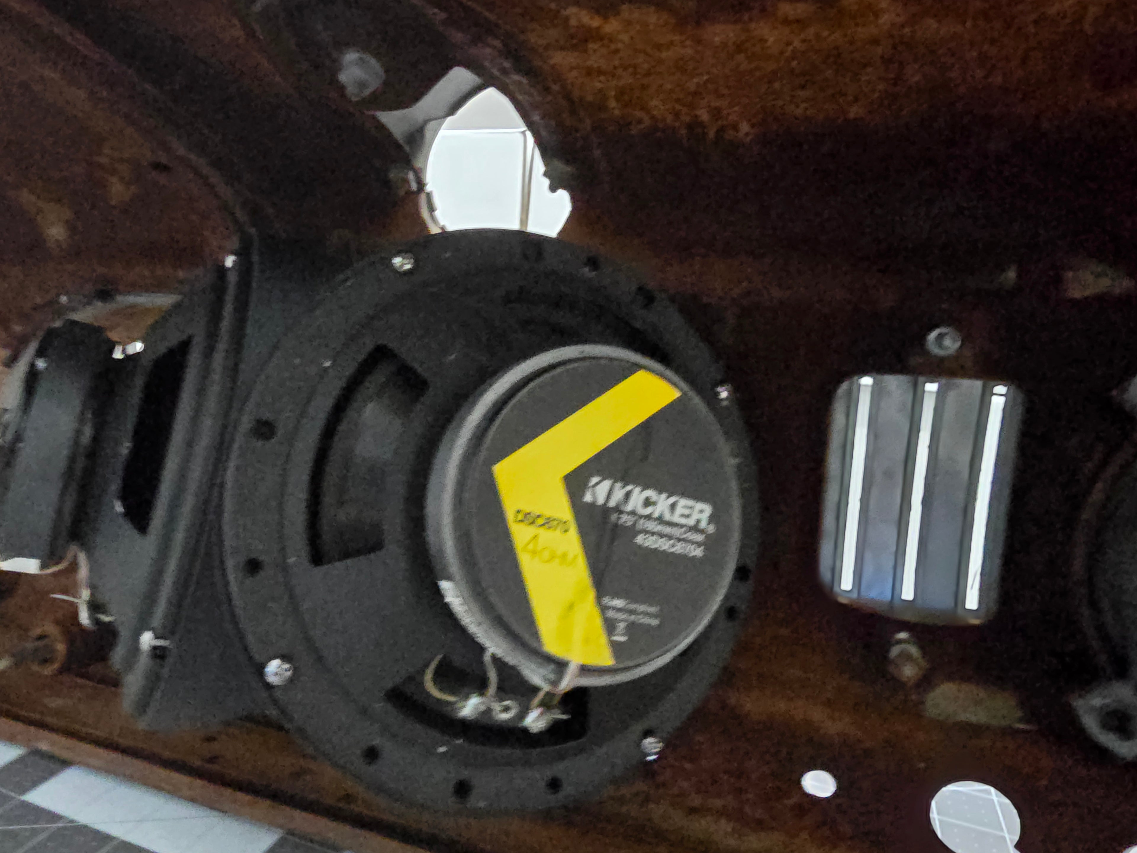 1951-1952 Dash Speaker Adapter for Dual 6.75" Speakers